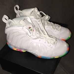 Fruity pebble foams