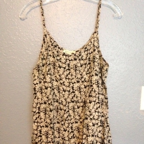 Floral tiered smock dress - Picture 1 of 3