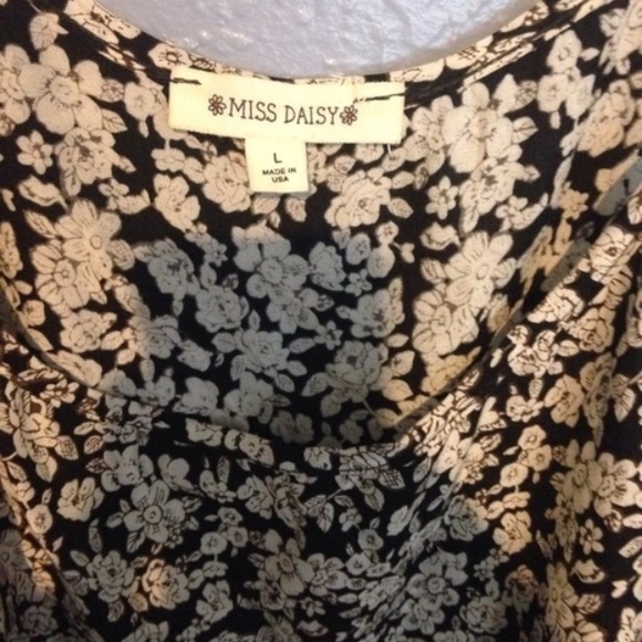 Floral tiered smock dress - Picture 3 of 3