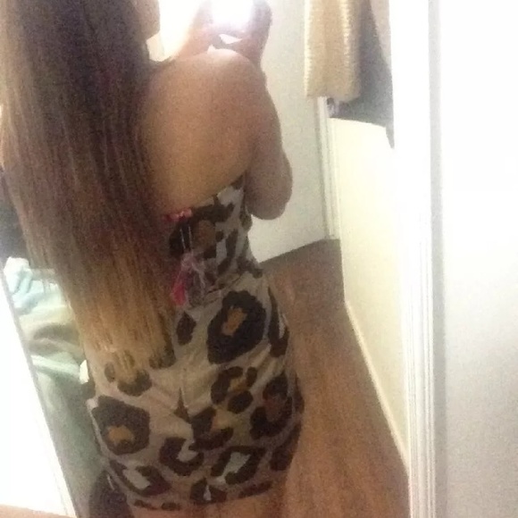 Lipsy London cheetah dress - Picture 2 of 2