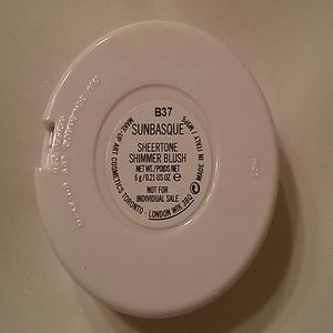 MAC Sunbasque Sheertone Shimmer Blush