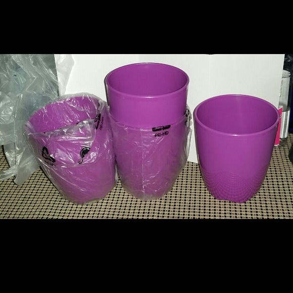 Cups