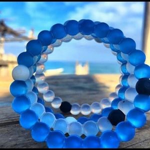 Lokai Bracelet (1 Med 3 Large Clear)