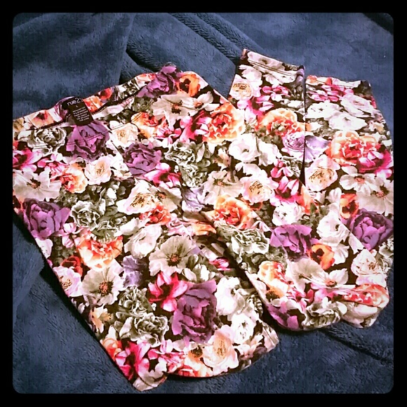 Bundle for @theressa_hoitt