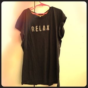 "Relax" T-shirt😊