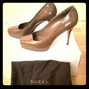 Gucci shoe
