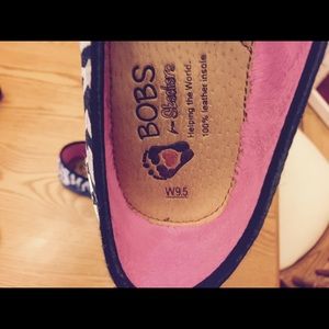 Selling new never worn bobs