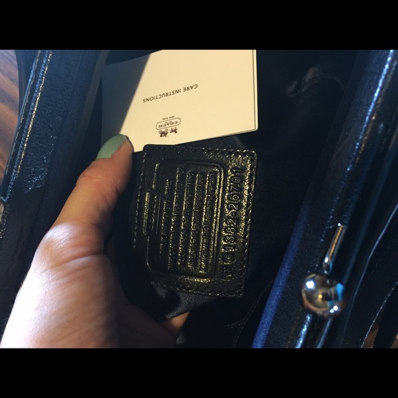 Coach pinnacle zebra satchel - Picture 3 of 4