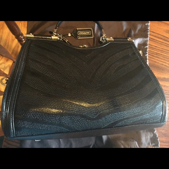 Coach pinnacle zebra satchel - Picture 4 of 4