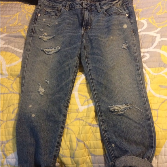 American eagle boy fit crops