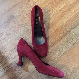 Stuart Weitzman Red Suede shoes
