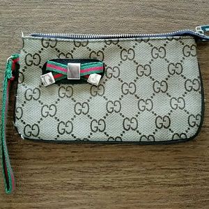 Adorable GG wristlet, brown