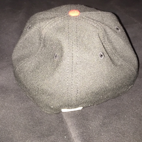 Cincinnati Reds Hat - Picture 2 of 3