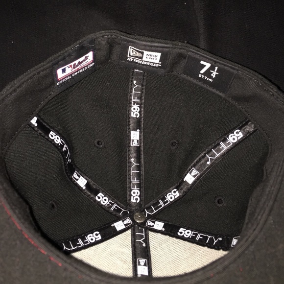 Cincinnati Reds Hat - Picture 3 of 3