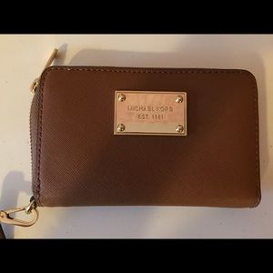 Michael Kors wallet/wristlet
