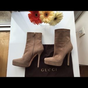 New Gucci Platform Bootie (Sz 38)