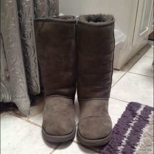 Grey Classic Tall Uggs