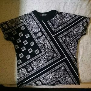 A black bandana shirt worn only once