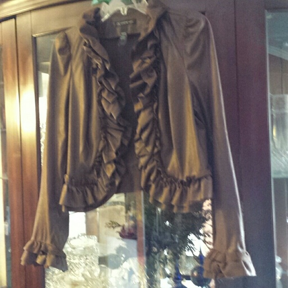Brown waist length ruffled jacket