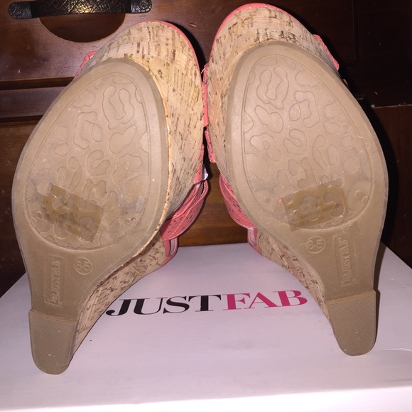 Sandals - Picture 4 of 4