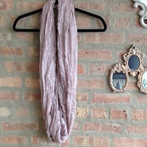 Scarf Infiniti