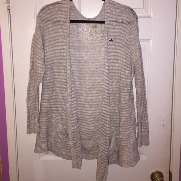 Hollister cardigan