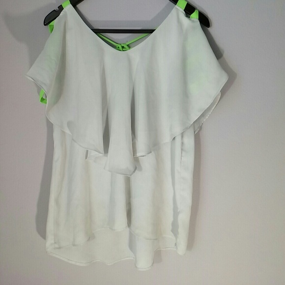 Boutique top - Picture 3 of 4