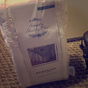 King sized bed skirt