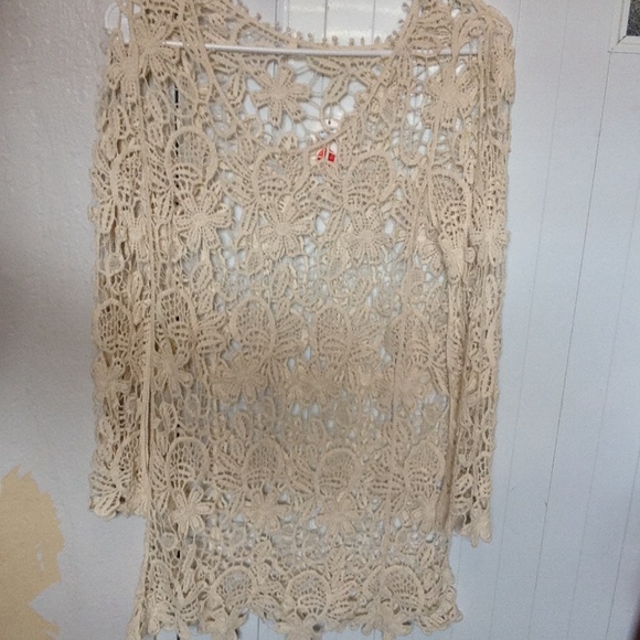 Long Sleeve Flower Crochet Dress
