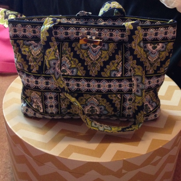 Vera Bradley handbag