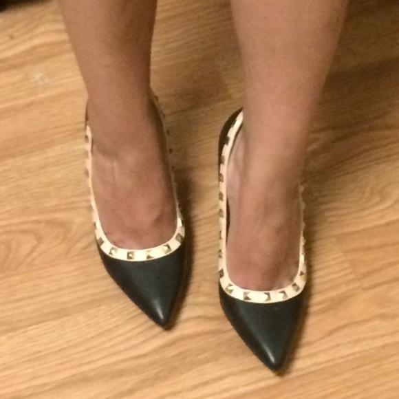 NEW Wild Diva Lovisa Studded Pumps