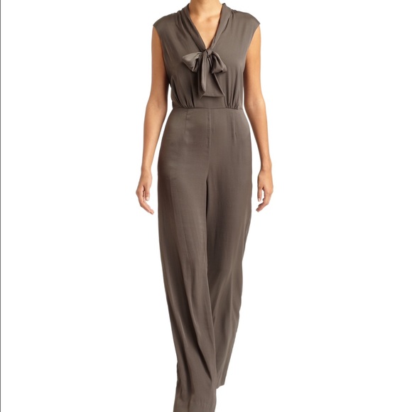 BCBGMAXAXRIA Acedia Tie-Neck Satin Jumpsuit gray