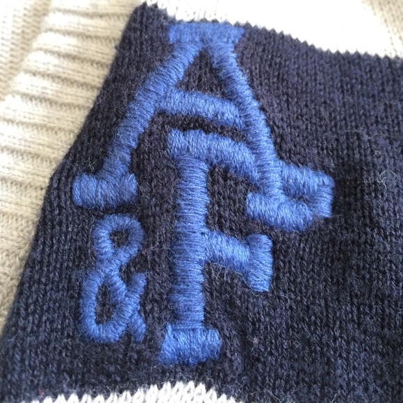 Striped sweater from Abercrombie! - Picture 2 of 3