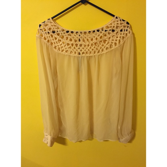 adorable crocheted top!