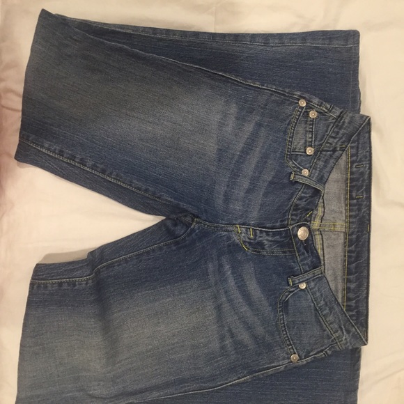 Jeans - Picture 2 of 3