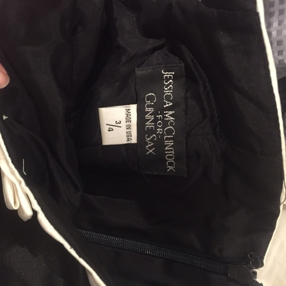 Prom dress - Picture 2 of 3