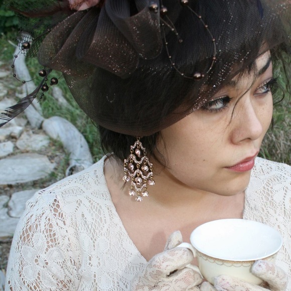 Elegant Oversized Chandelier Earrings - Picture 2 of 2