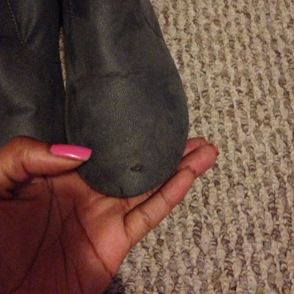 Gray booties - Picture 3 of 3