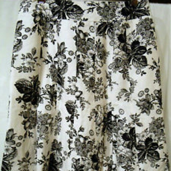 Floral skirt