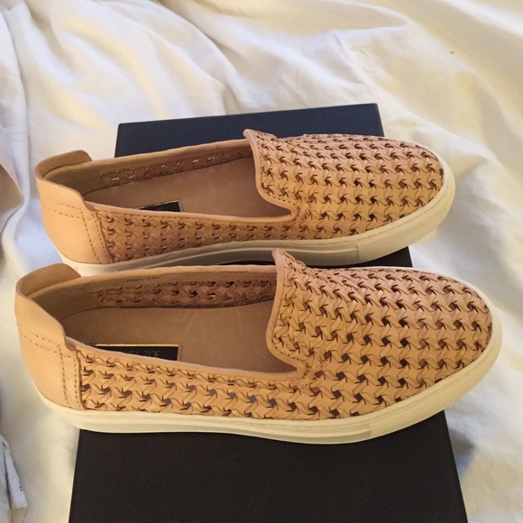 Rachel Zoe Burke natural shoes never worn!