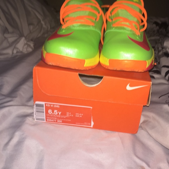 like new KDs worn twice - Picture 3 of 4