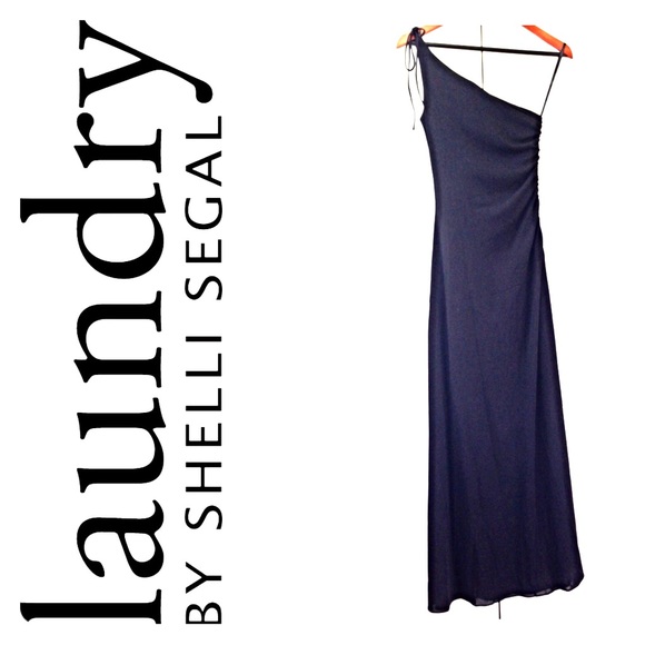 New! LAUNDRY BY SHELLI SEGAL black gown