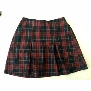 BRANDY 💕 MELVILLE KAITLEE SKIRT