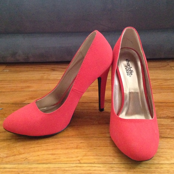 High heels 👠