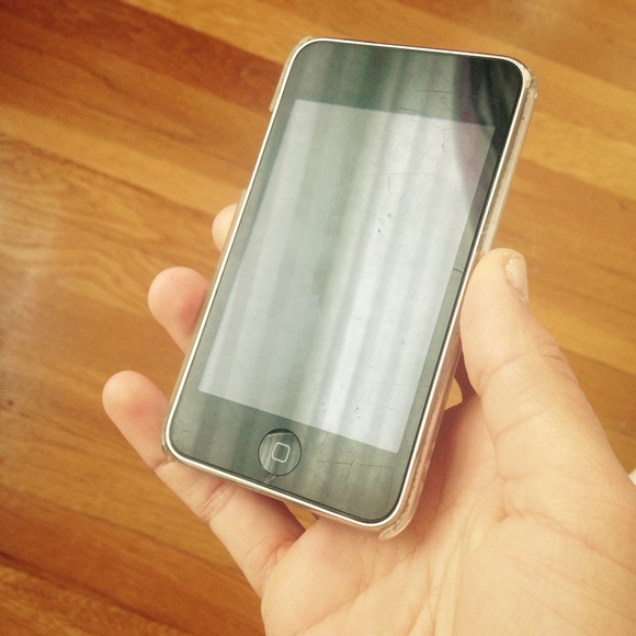 iPod touch! - Picture 2 of 4