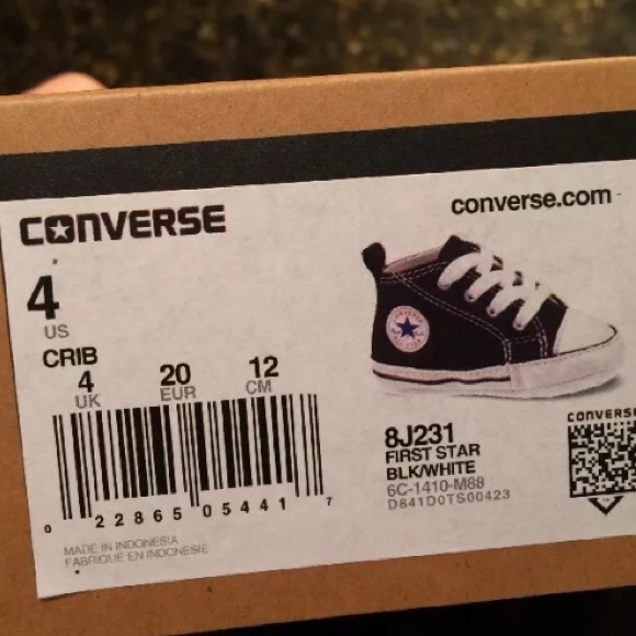 ❌SOLD❌Converse All Star baby/toddler shoes size 4 - Picture 2 of 4
