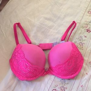 🎉SALE🎉today only Victoria's Secret Bombshell bra