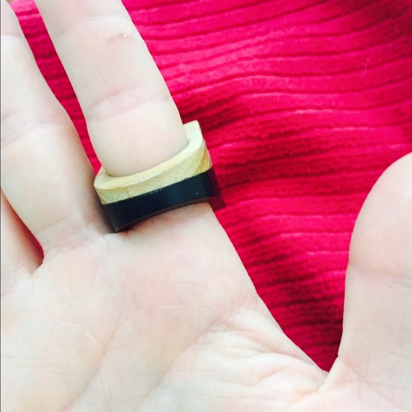 Square retro ring - Picture 3 of 4