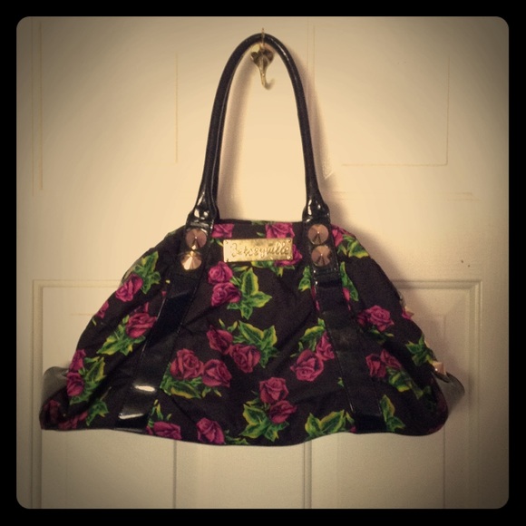 Betsey johnson purse