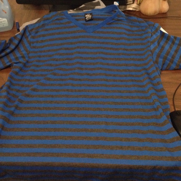 Blue strip Tshirt